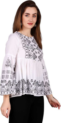 OMAYA Women Embroidered Straight Kurta(White)