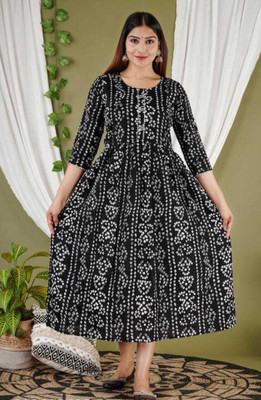 AYUB Women Printed A-line Kurta(Black)