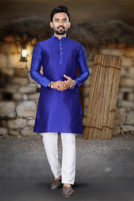 vuriq Men Solid Straight Kurta(Dark Blue)