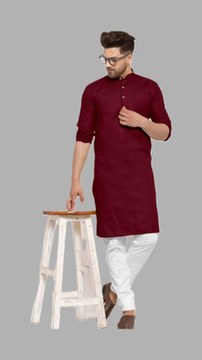 VINAARI Men Solid A-line Kurta(Maroon)