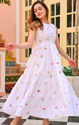 shree sawariya Women Printed Gown Kurta(White)