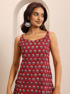 LIBAS Women Printed Straight Kurta(Red)
