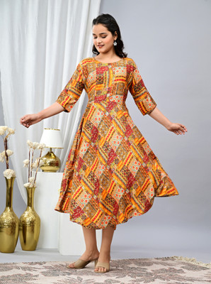 ARISE Women Patchwork, Printed, Geometric Print Anarkali Kurta(Multicolor)