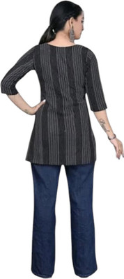 SUHANIKA Women Self Design Straight Kurta(Grey)