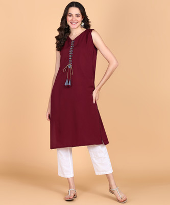 Aiza collection Women Solid Straight Kurta(Maroon)