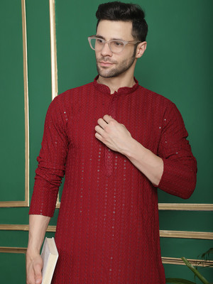 ANOUK Men Embellished Straight Kurta(Maroon)