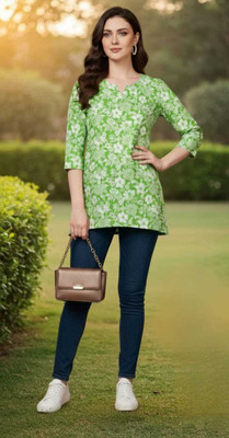CHK Women Floral Print, Printed Tunic Kurta(Green)