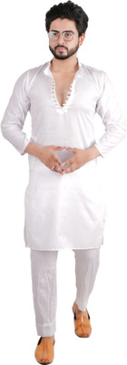 DRESSED UP DIVAS Men Self Design Straight Kurta(White)