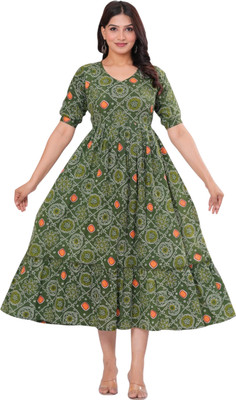 Jaipuur Trend Women Printed Gown Kurta(Green)
