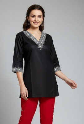 NAJ TEXTILE Women Embroidered A-line Kurta(Black)