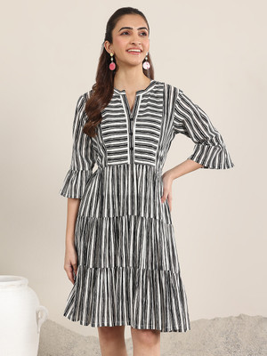 LIBAS Women Printed Flared Kurta(Black)