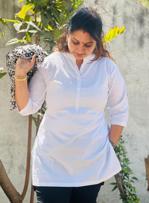 Envera Women Solid Straight Kurta(White)