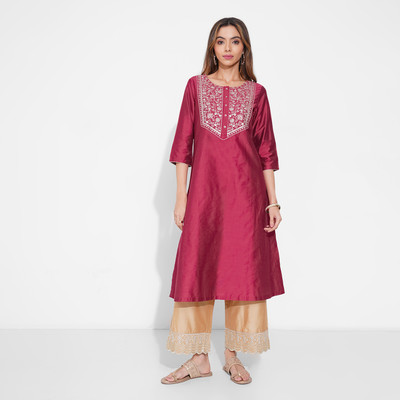 Rangmanch by Pantaloons Women Embroidered A-line Kurta(Red)
