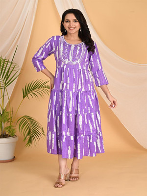 vs sales Women Dyed/Ombre, Embroidered Flared Kurta(Purple)