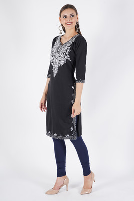 DIAMOND RUBY Women Embroidered A-line Kurta(Black)