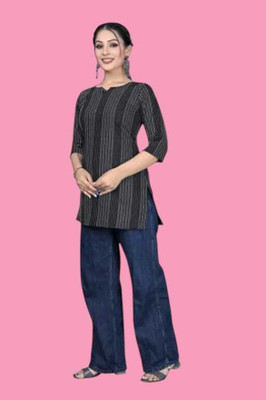 Db Fashion Cl Women Striped Flared Kurta(Green)