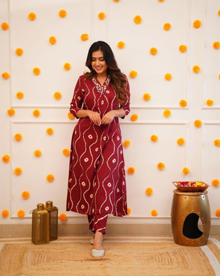 Saral Women Bandhani, Dyed/Ombre, Printed A-line Kurta(Maroon)