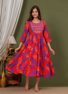 Shreeji Textiles Women Solid Anarkali Kurta(Red)
