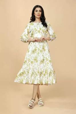 GUPTA TRENDZ Women Floral Print A-line Kurta(Green, White)