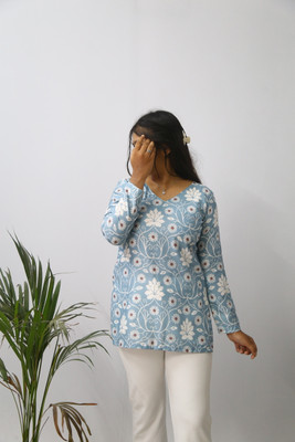 aanzri Women Floral Print, Printed A-line Kurta(Blue)