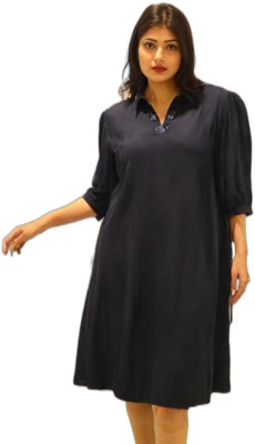 LA KASHA Women Solid A-line Kurta(Dark Blue)