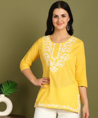 VARUTRI Women Embroidered Straight Kurta(Yellow)