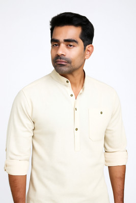MAHIRAN Men Solid Straight Kurta(Beige)