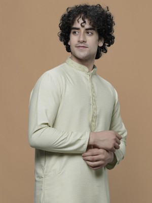 MAAHI FAB Men Embroidered Straight Kurta(Light Green)