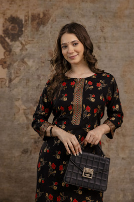 Dressar Women Floral Print Straight Kurta(Black)