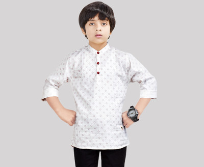 MADE IN THE SHADE Boys Printed Straight Kurta(White, Maroon)