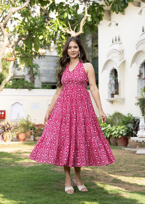Jollity Women Printed Flared Kurta(Pink)