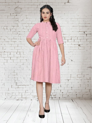 Rangrasiya Texc Women Printed Anarkali Kurta(Pink)