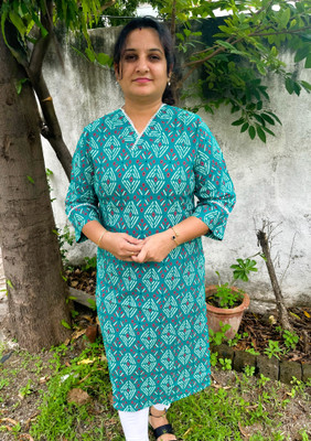 Envera Women Bandhani, Ikat Straight Kurta(Green)