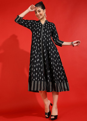 Yash Gallery Women Ikat Anarkali Kurta(Black)