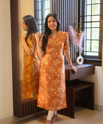 Sun Fashion And Lifestyle Women Printed Straight Kurta(Orange)