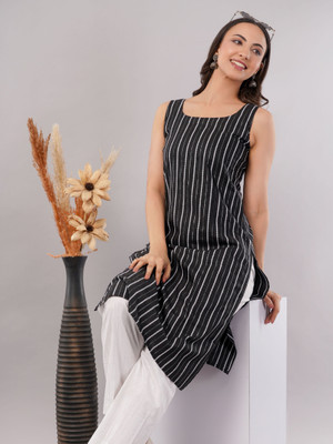 IQYA APPAREL Women Striped, Self Design Straight Kurta(Black)