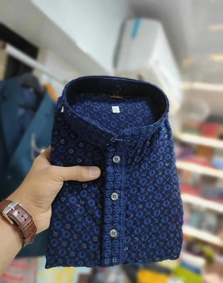 Metro Traders Men Embellished Straight Kurta(Blue)