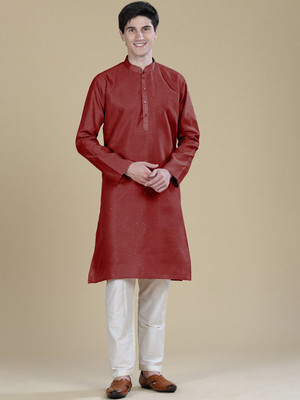 ANOUK Men Solid Straight Kurta(Maroon)