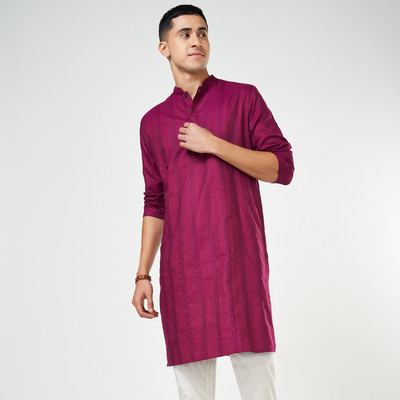 Indus Route by Pantaloons Men Solid Straight Kurta(Purple)