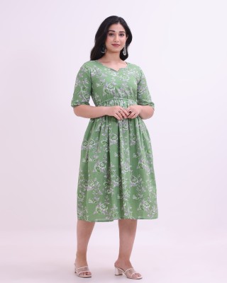 Smartyhub Women Floral Print Flared Kurta(Green)