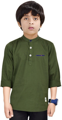 MADE IN THE SHADE Boys Solid Straight Kurta(Dark Green)