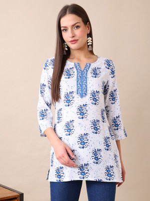 SARANSHI ENTERPRISES Women Floral Print A-line Kurta(White)