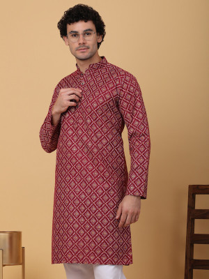 kraft india Men Printed Straight Kurta(Maroon)