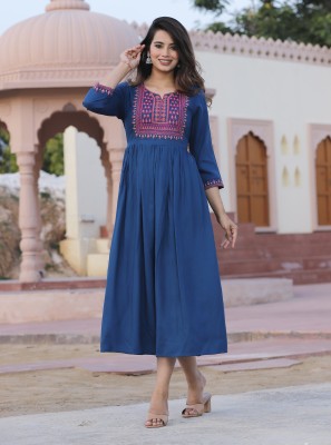 ARTSAA Women Embroidered Anarkali Kurta(Blue, Pink)