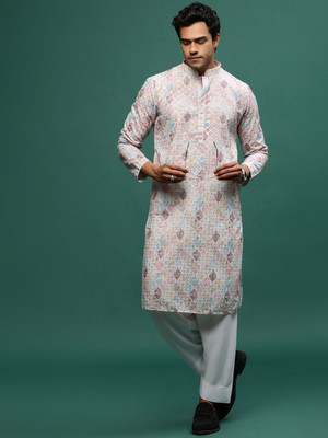 Sangria Men Embellished Straight Kurta(Red)