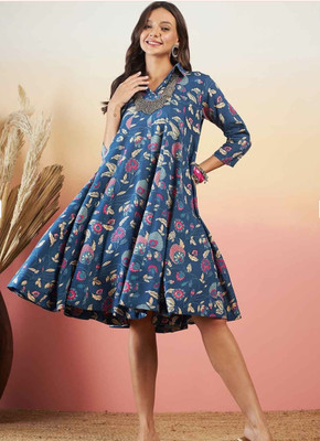 Demirner Women Printed Flared Kurta(Blue)