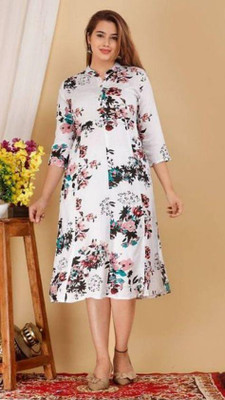 KurtisHouse Women Printed Straight Kurta(White)