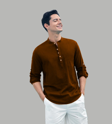 UNIFAV Men Solid Straight Kurta(Gold)