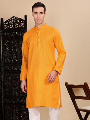 House of Pataudi Men Printed Straight Kurta(Yellow)