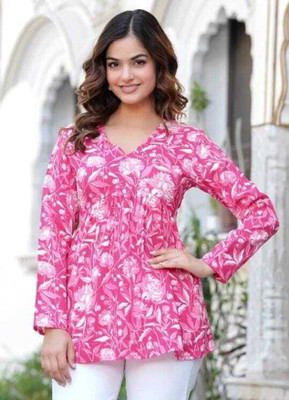 Gvastra Women Printed A-line Kurta(Multicolor)